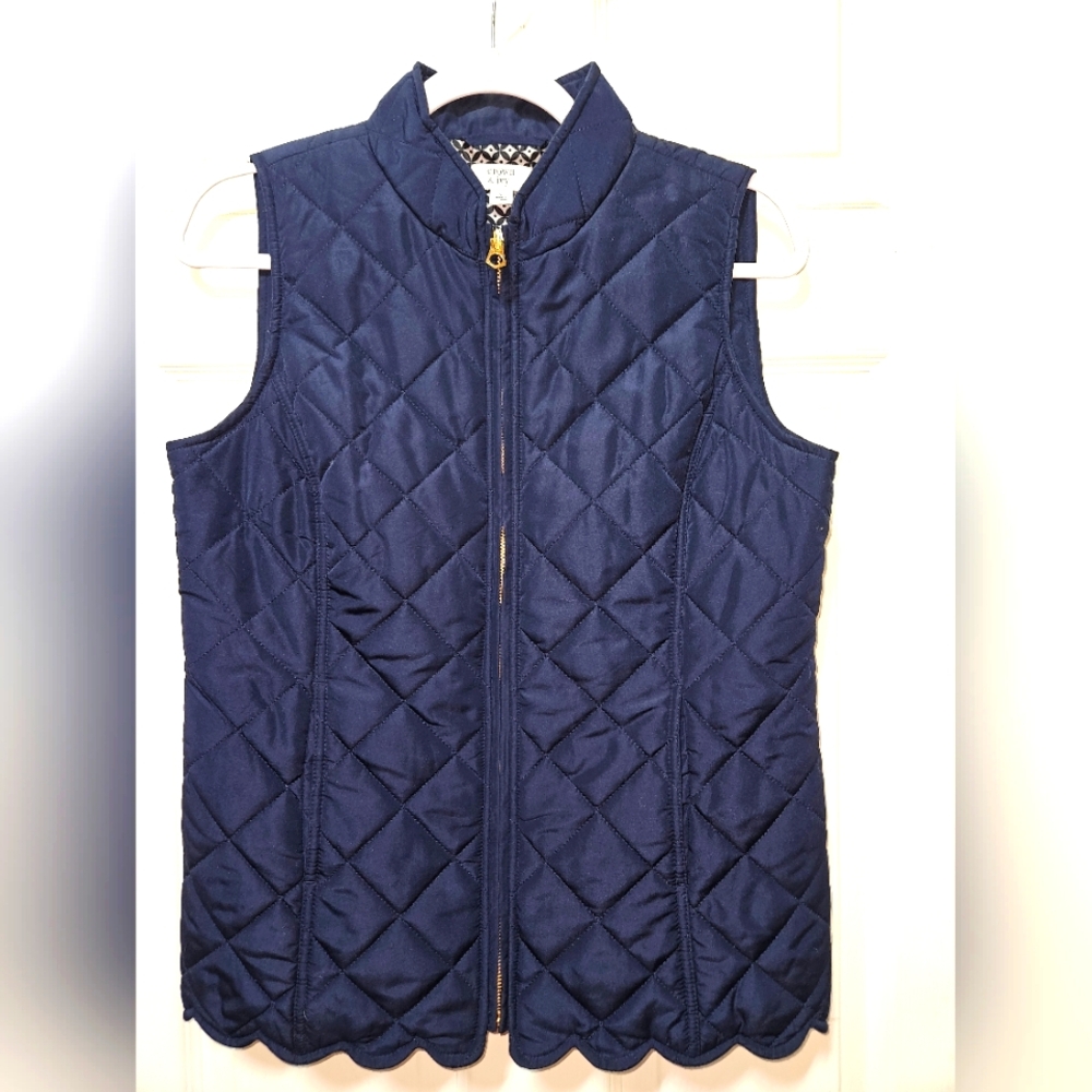 Crown and Ivy navy blue vest sz S